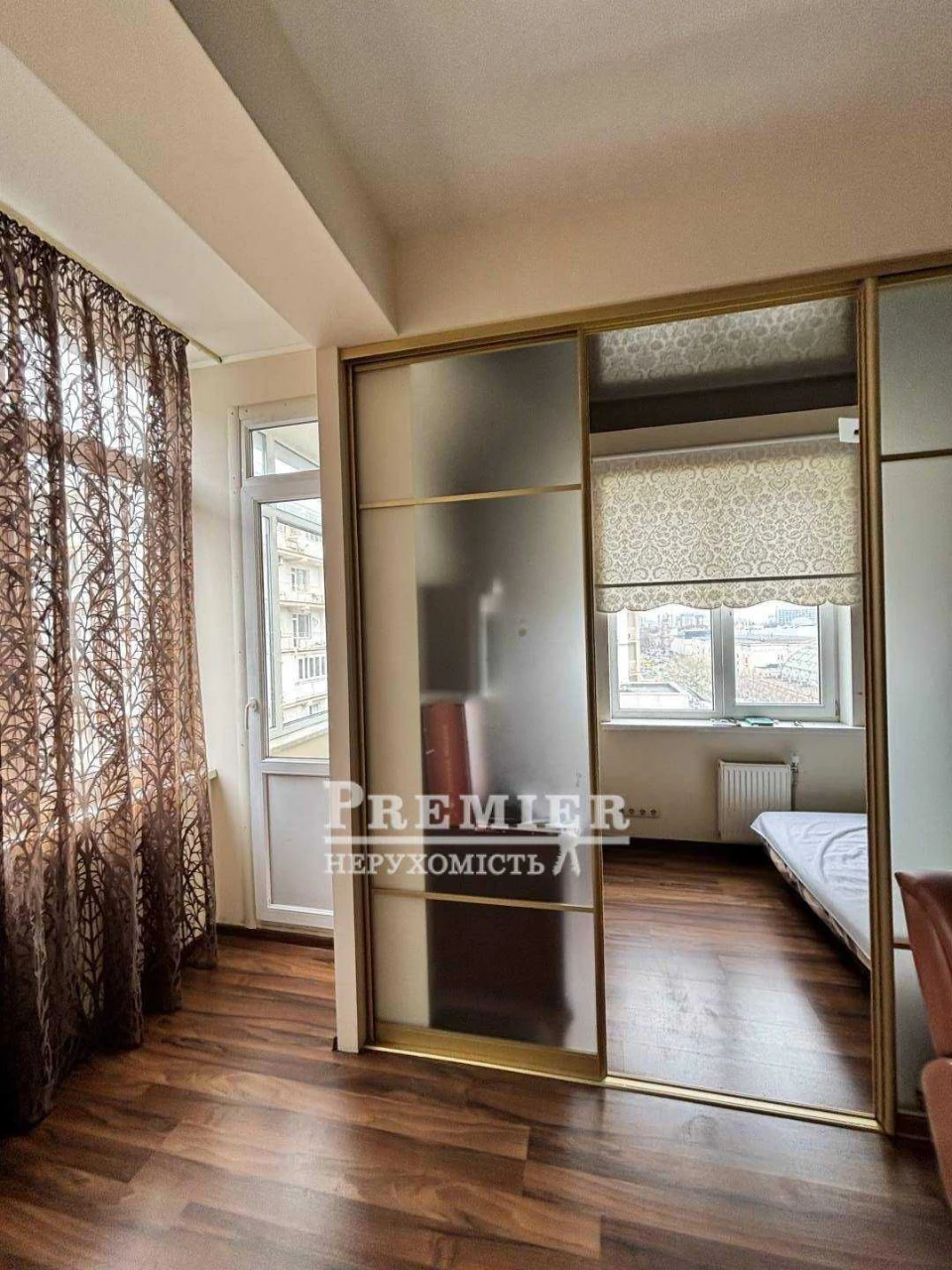 2 комнаты, 70 м2, Центр, Пантелеймонівська, Новощепний ряд, Приво