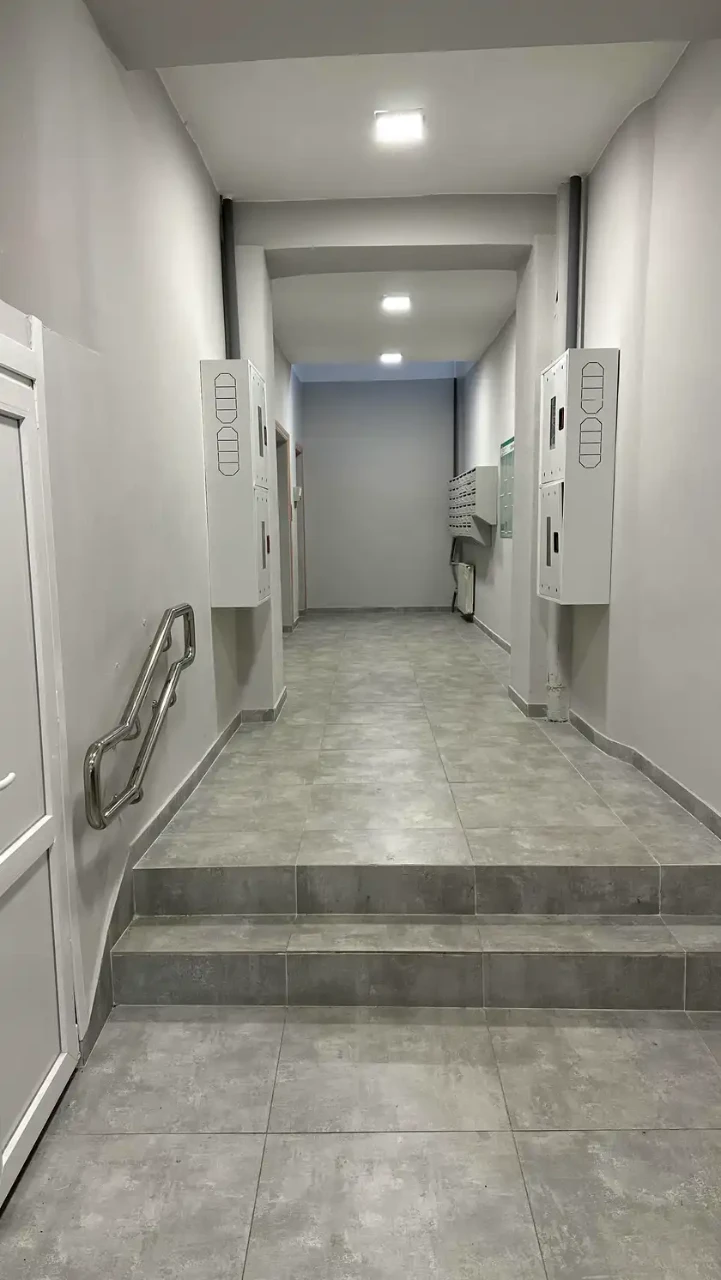 Apartment for sale 1-room. 46.7 m² 6/12 floor.