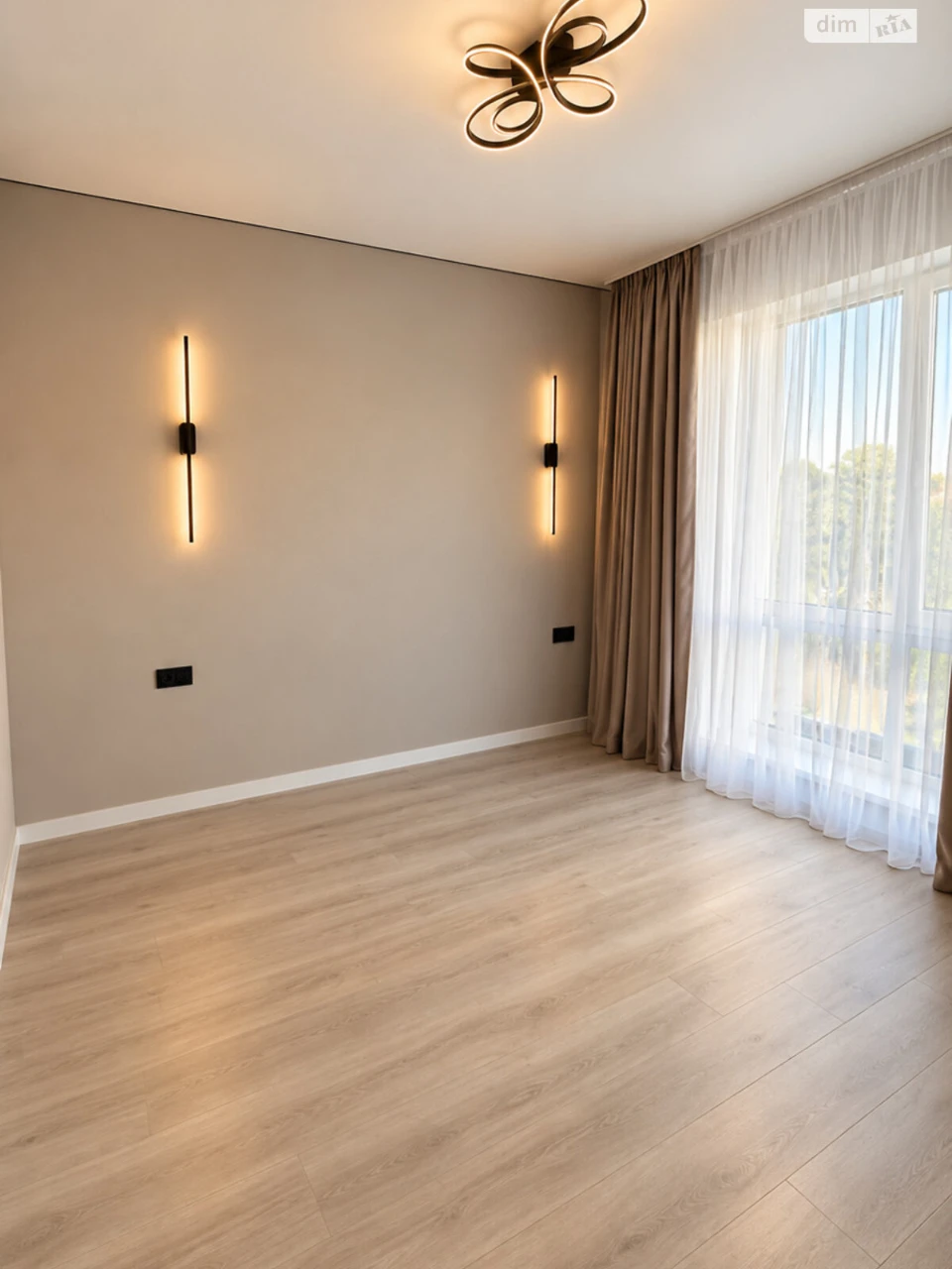 Sale of Townhouse in Zamostya