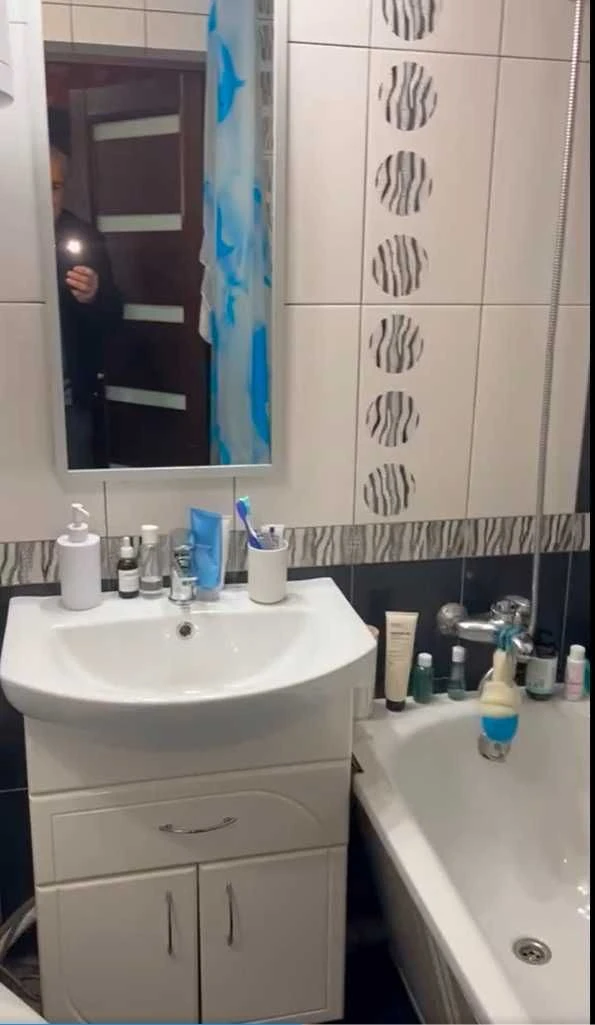 Sale of 1-room apartment in Ivano-Frankivsk, St. Konovalec