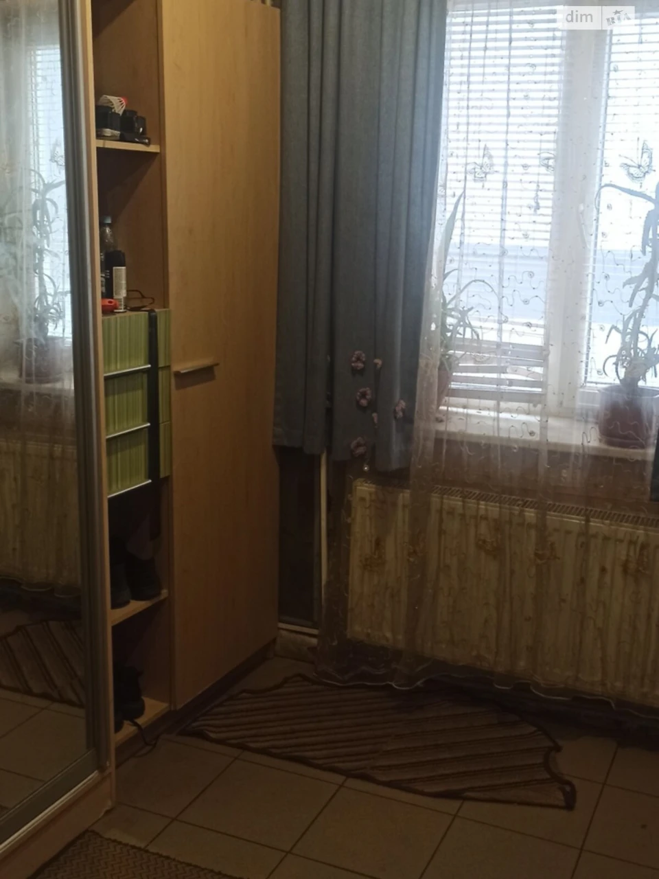 Sale of Part of a House, Cooperative Grain