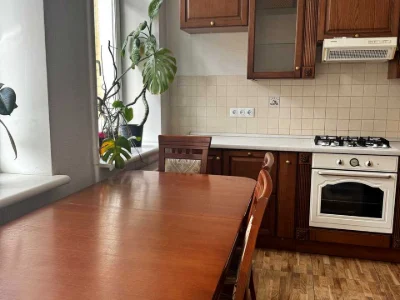 Apartment. Kyiv, Kostantynivska St.