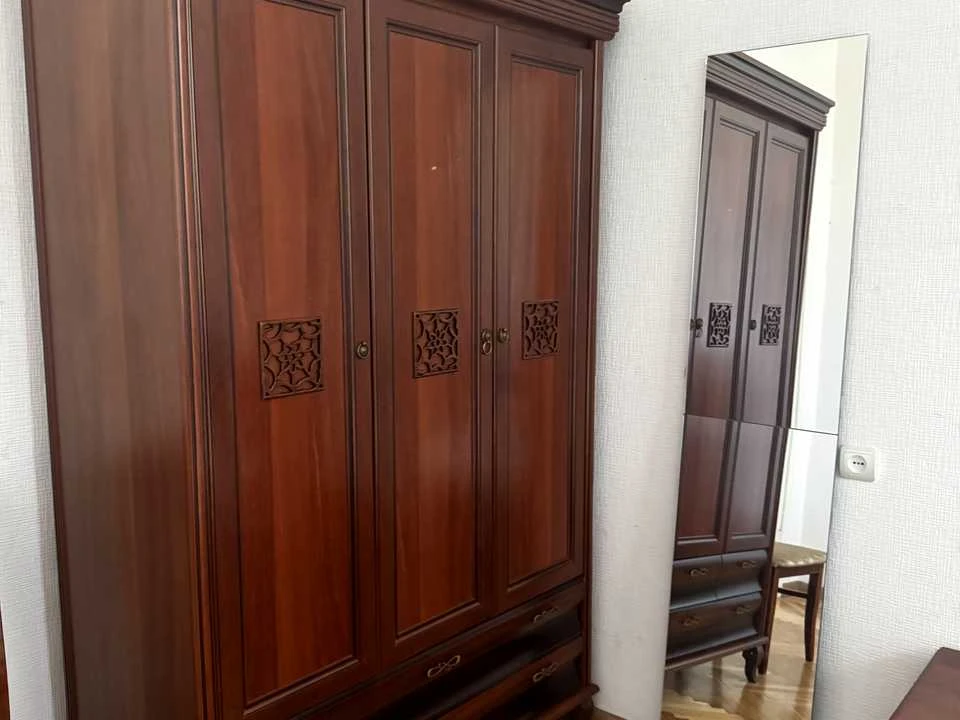 Apartment. Kyiv, Kostantynivska St.