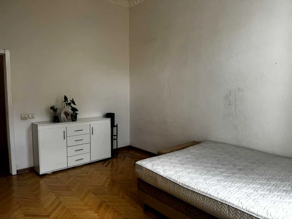 Apartment. Kyiv, Kostantynivska St.