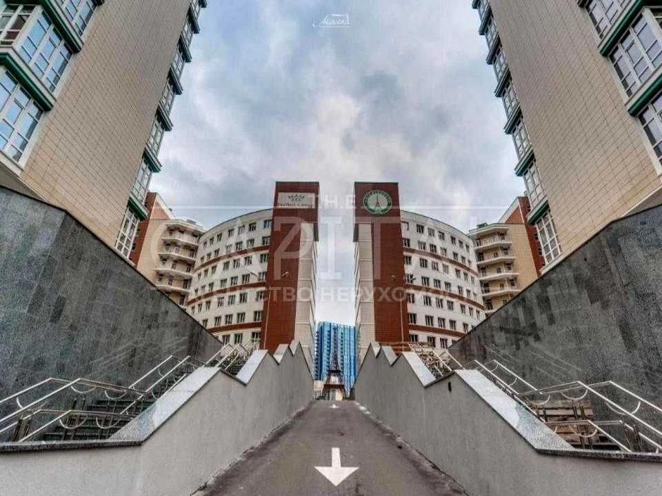 Квартира. Київ, Саперне Поле вул.