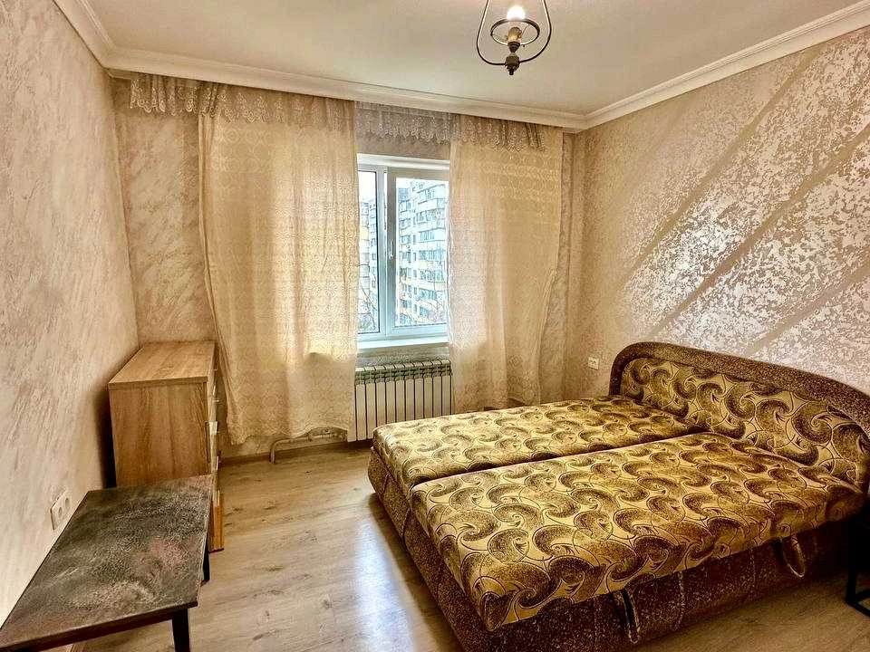 Apartment. Kyiv, Heroes of Dnipro Street.