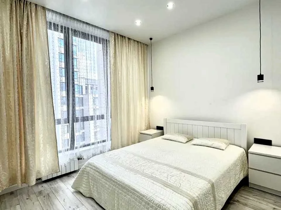 Apartment. Kyiv, Beryстейський Prospect.