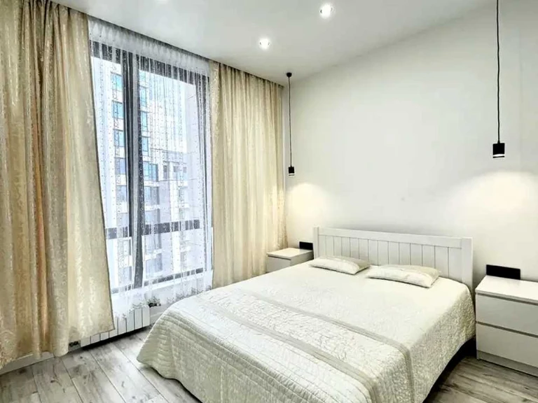 Apartment. Kyiv, Beryстейський Prospect.