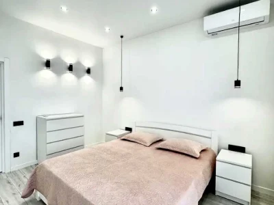 Apartment. Kyiv, Beryстейський Prospect.