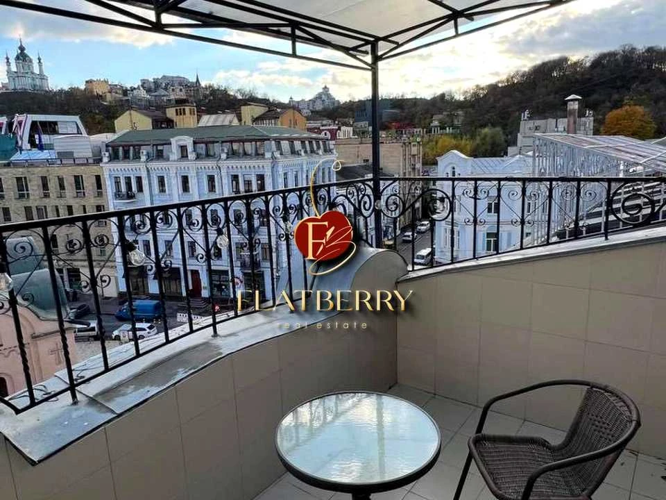 Квартира. Київ, Костянтинівська вул.
