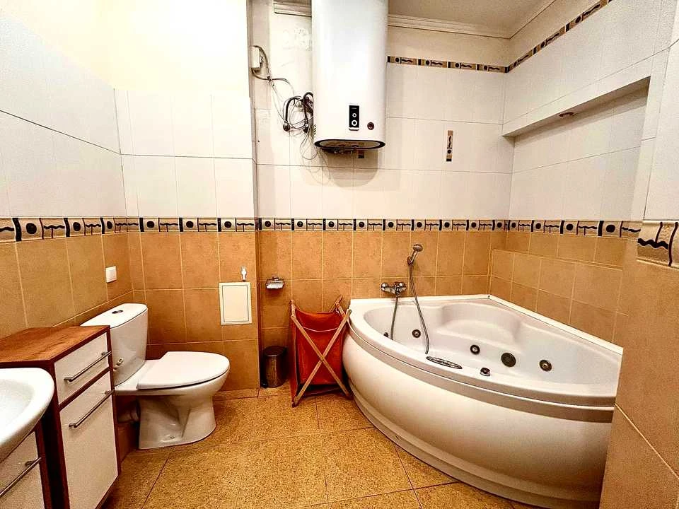 Квартира. Київ, Хрещатик вул.