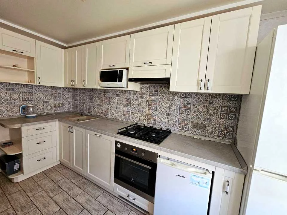 Apartment. Lviv, Stryjska St.