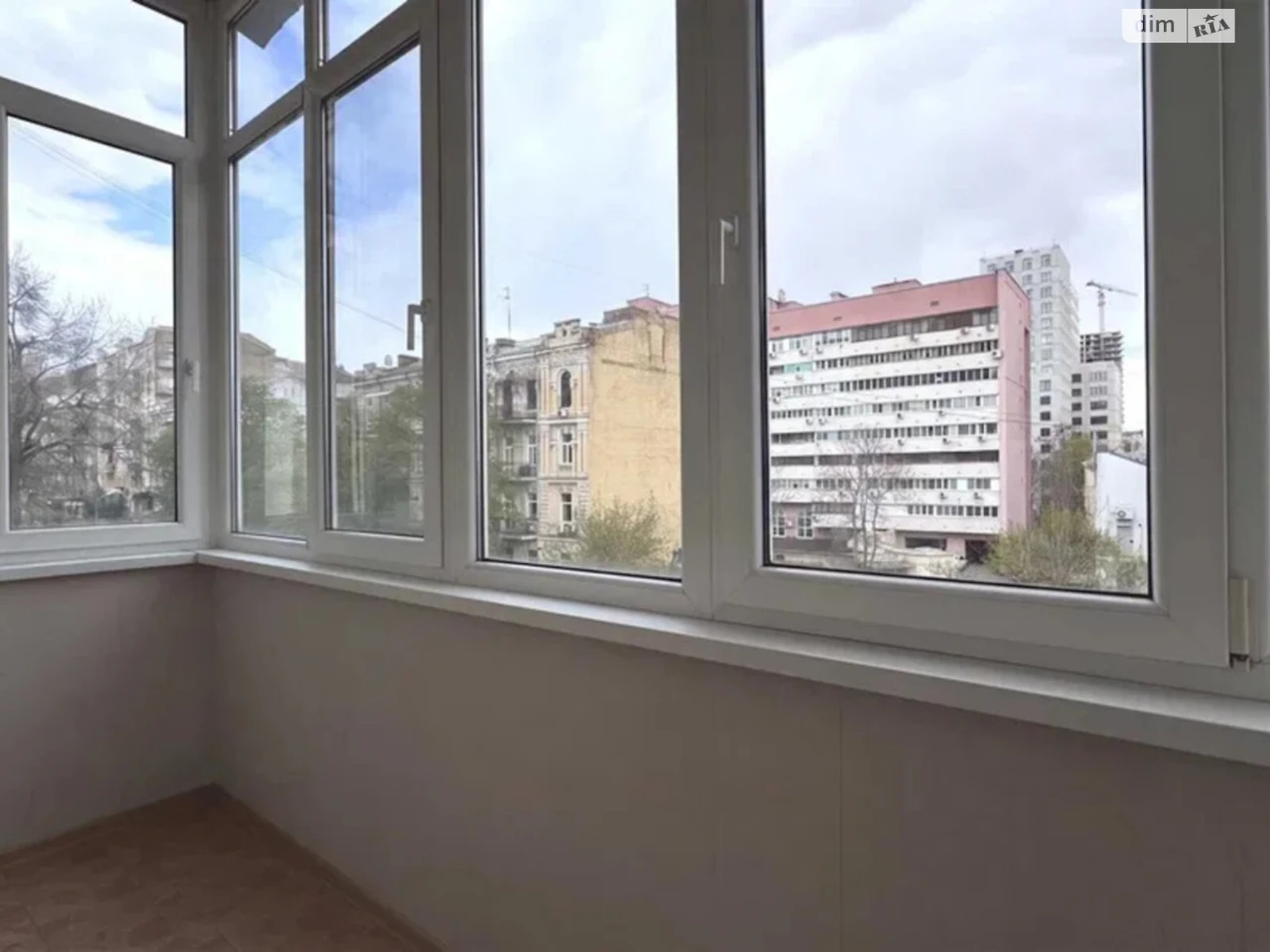 Sale Apartment Pankywshtyna