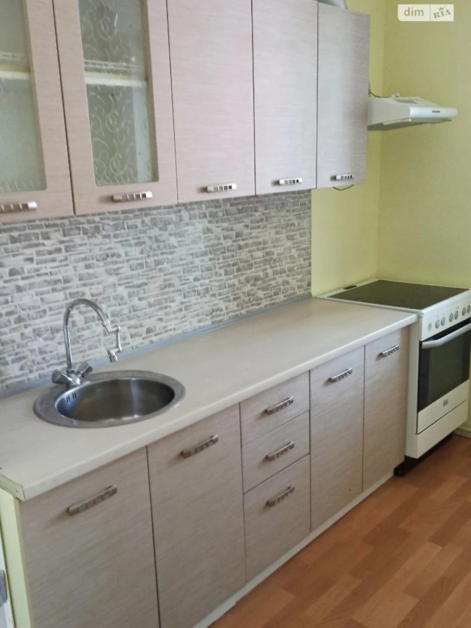 Sale of Three-Room Apartment in Troshtcha
