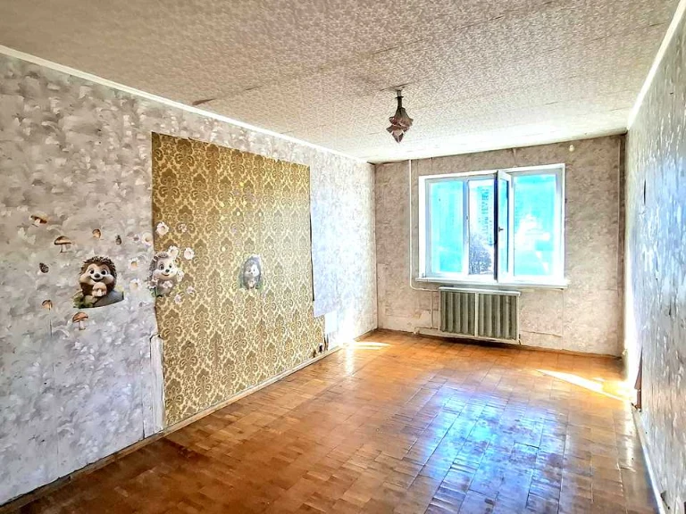 Apartment. Kyiv, Patriarch Mstyslav Sribnyka Street