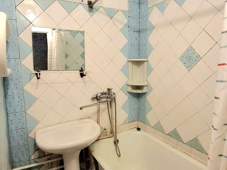 Apartment. Kyiv, Patriarch Mstyslav Sribnyka Street