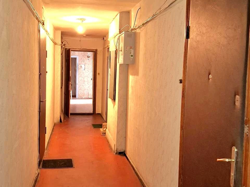 Apartment. Kyiv, Patriarch Mstyslav Sribnyka Street
