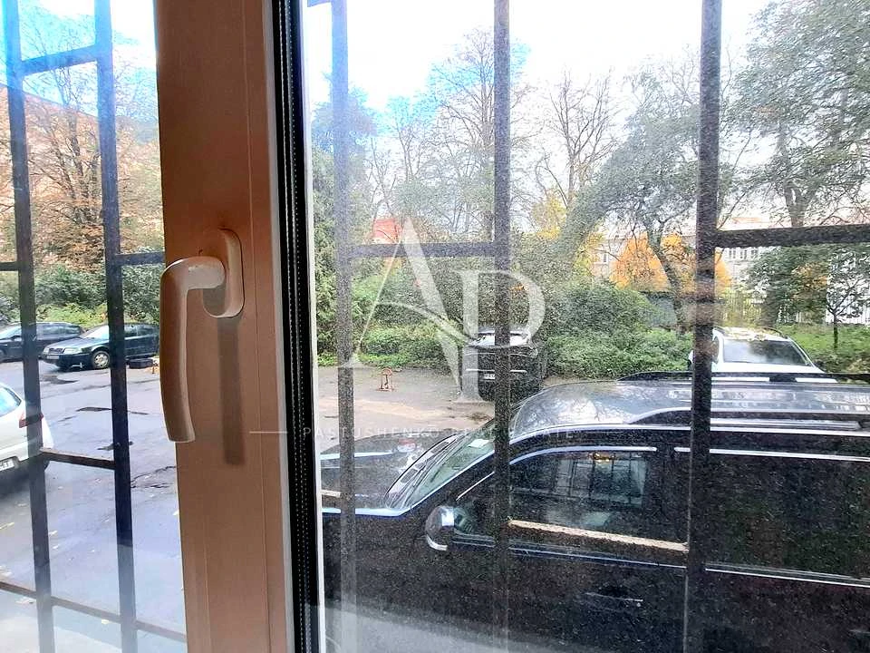 Квартира. Київ, Генерала Алмазова вул.
