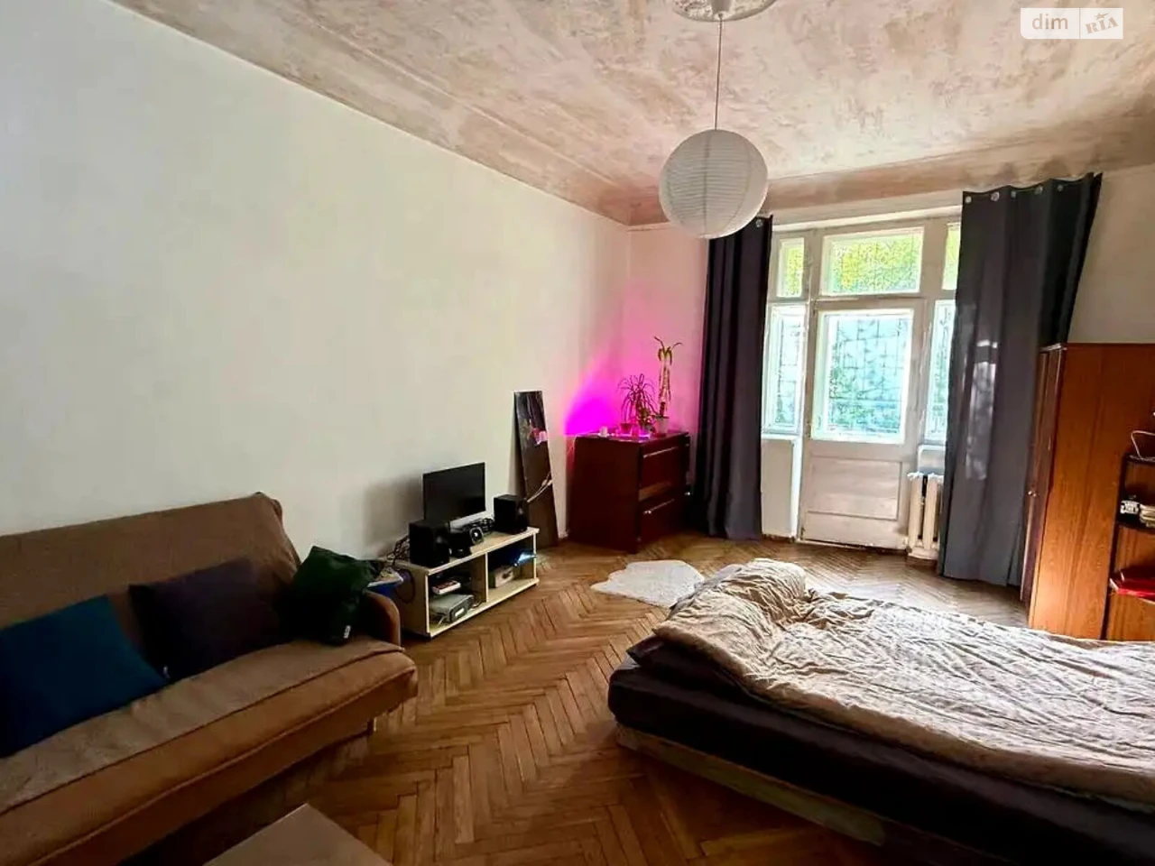 Apartment for Sale, Kudryavets