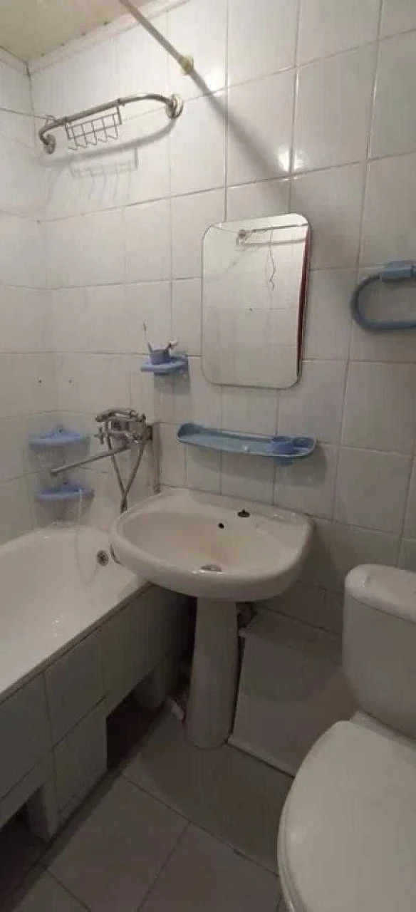 Продаж 1к.кв. покращеного планування, м.Індустриальна 10хв.