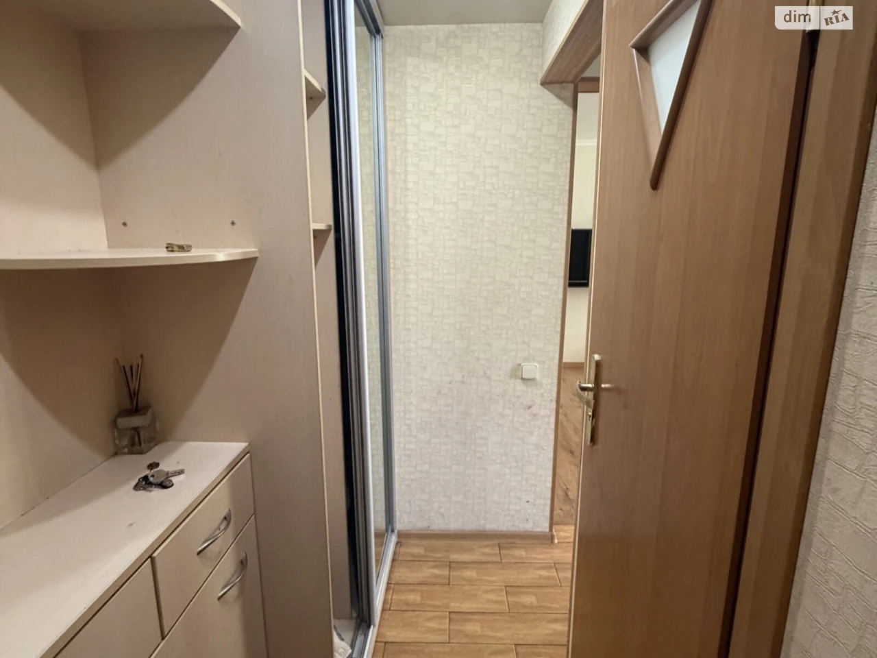 Продажа Квартира Проспект Поля
