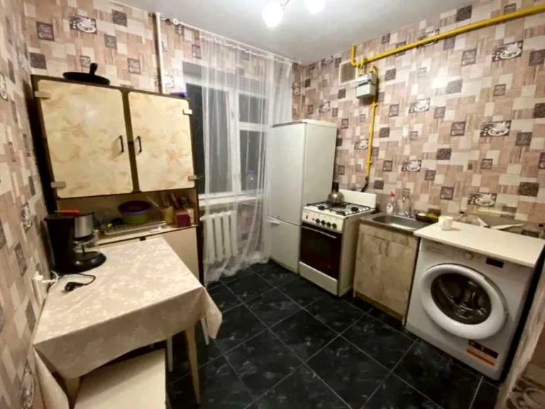 Квартира. Полтава, проспект Тракторостроителей.