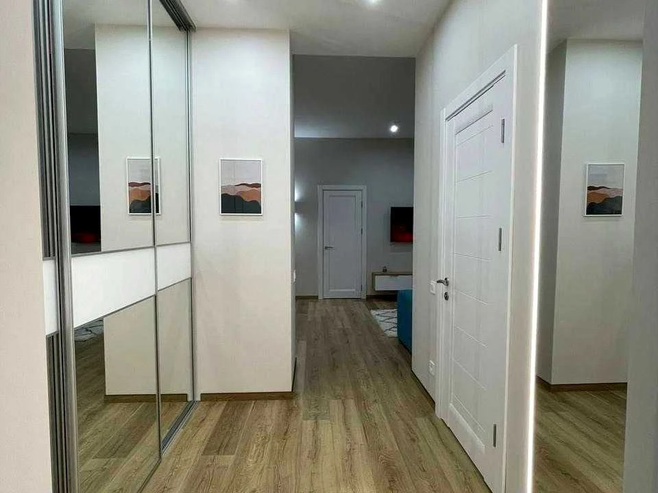 Apartment. Kyiv, Pryladnyi Prokh.