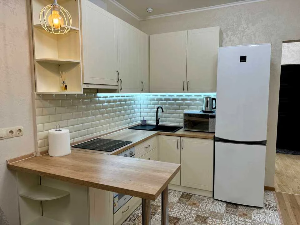 Apartment. Kyiv, Kahovska St.