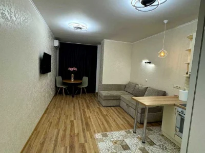 Apartment. Kyiv, Kahovska St.