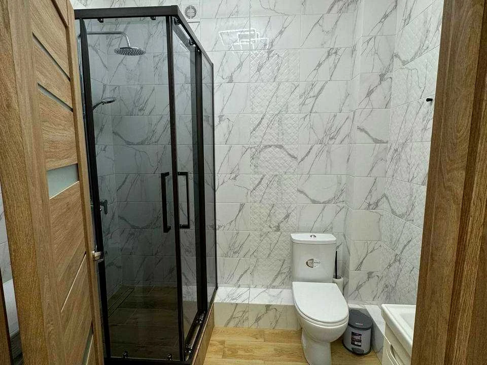 Apartment. Kyiv, Kahovska St.