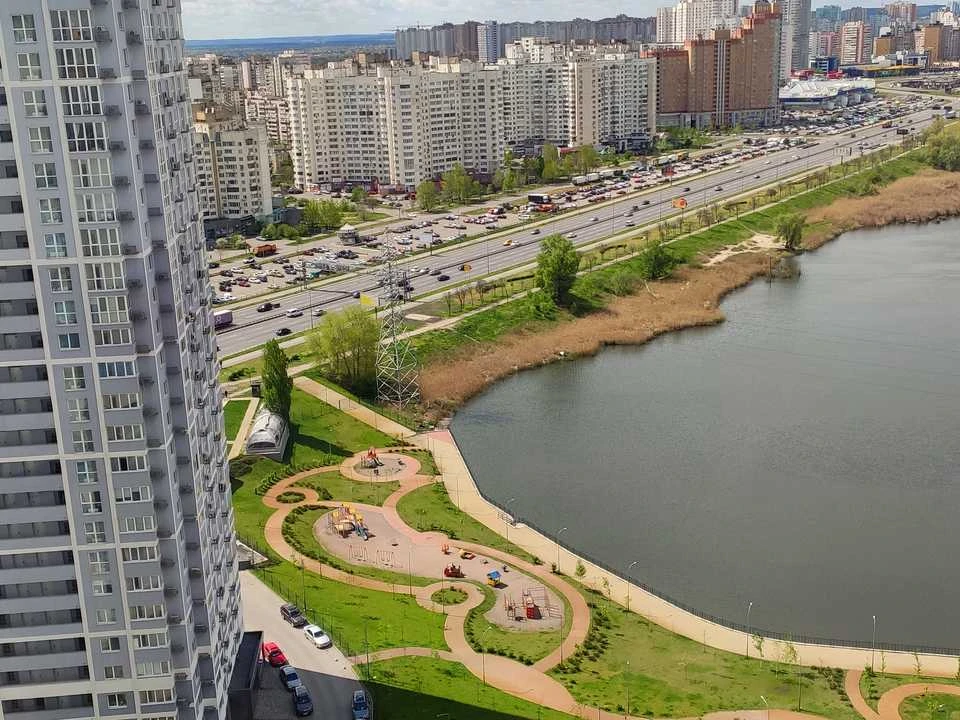 Квартира. Київ, Ревуцького вул.