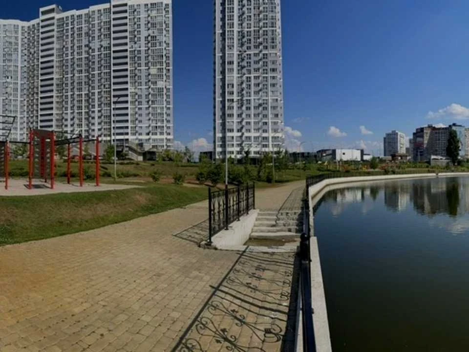 Квартира. Київ, Ревуцького вул.