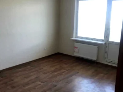 Квартира. Київ, Ревуцького вул.