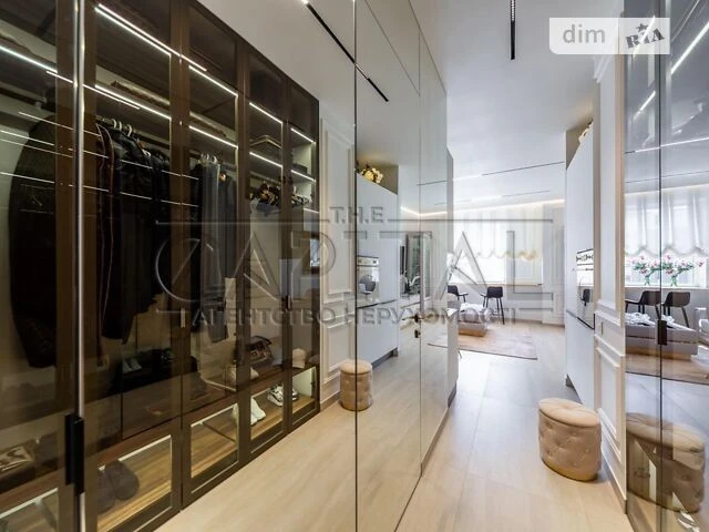 Sale of 1-room apartment 55 sq. m. on Andriy Verkhoglyada St. 14A •