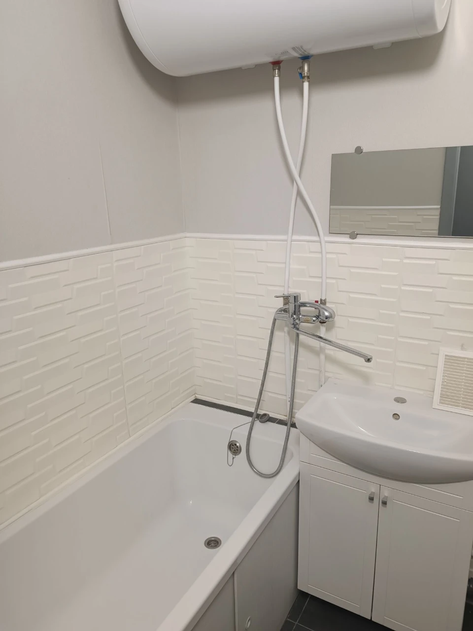 Sale of a 2-room apartment on Borispolskaya 12b, Dnitsky district