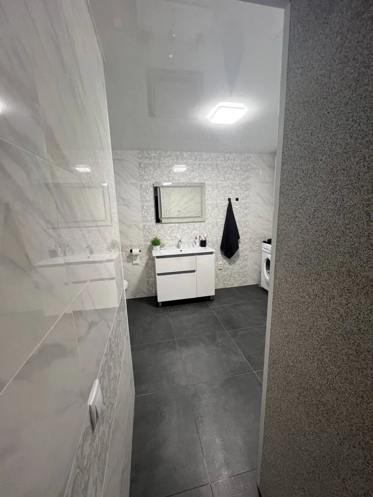 For sale house on Kosmos