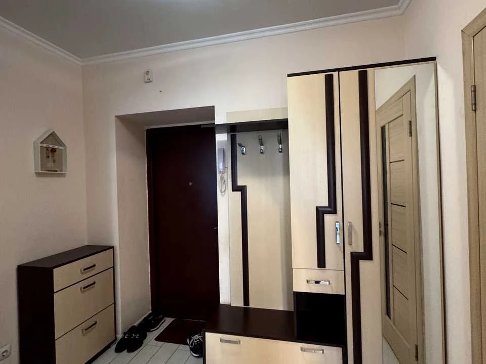 Apartment. Vinnytsia, Zodчих St.