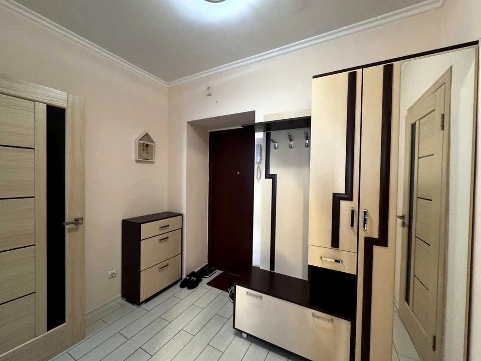 Apartment. Vinnytsia, Zodчих St.