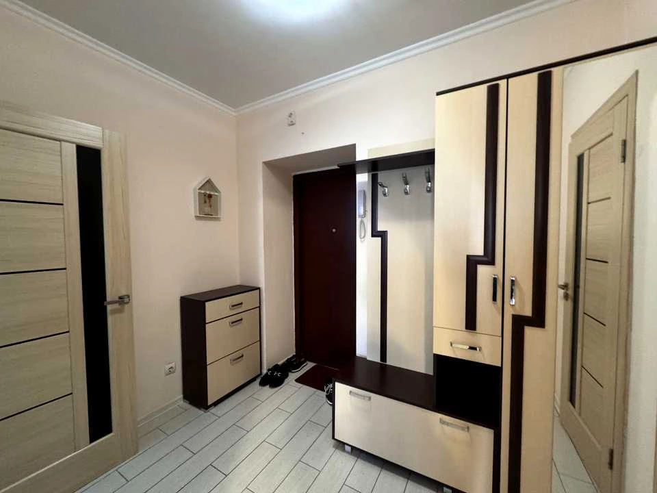 Apartment. Vinnytsia, Zodчих St.