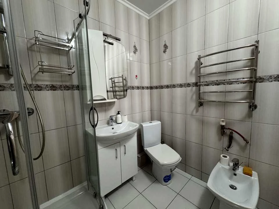 Apartment. Vinnytsia, Zodчих St.