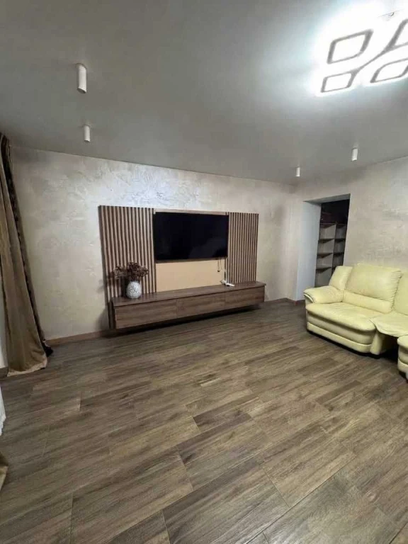1-room apartment 68 sq m, NEW CONSTRUCTION 2016, WITH FURNITURE AND EQUIPMENT