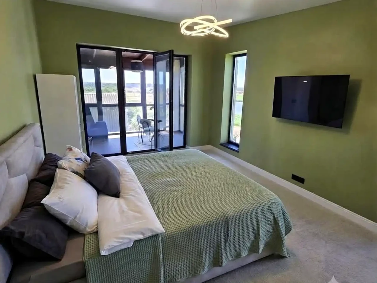 Rent house 140 m2 7 sections