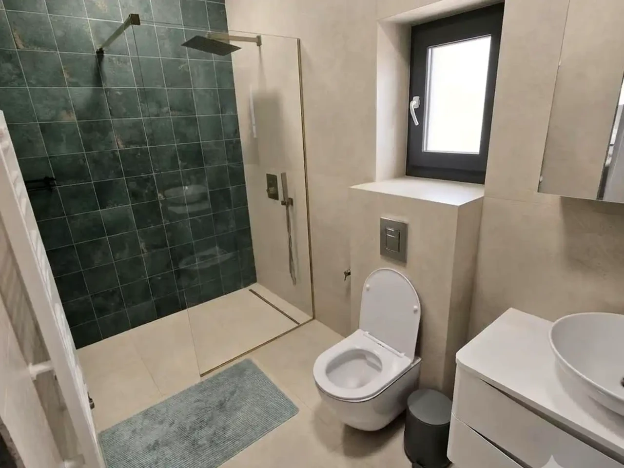 Rent house 140 m2 7 sections