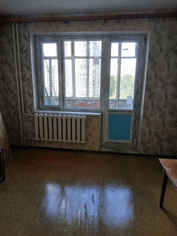 Продаж 1 кімн. квартири на пр-ті Лушпи