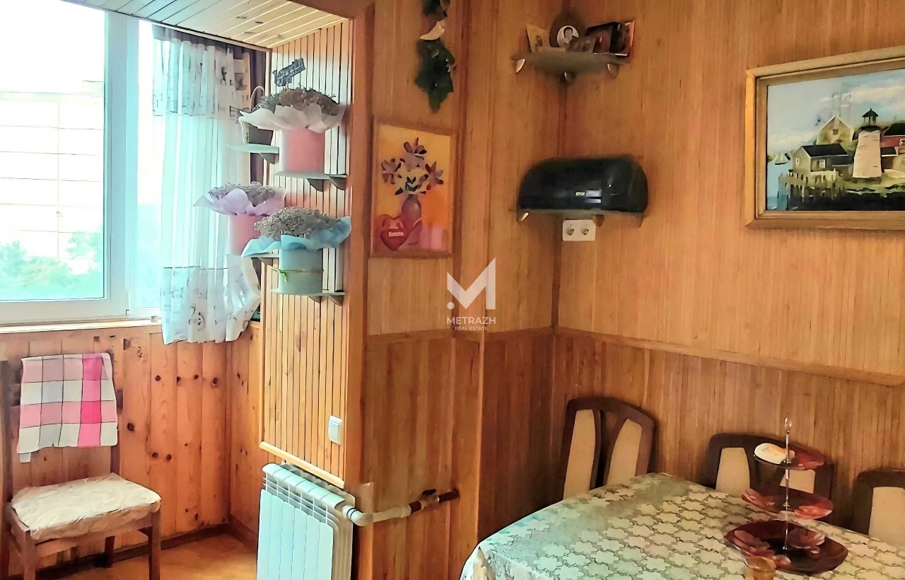 Продам 1-кімнатну квартиру з ремонтом та меблями — 45 м2 просп. Ю