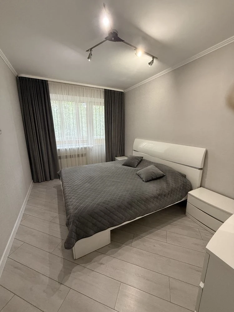 For sale 3-room apartment in Kovalyvka