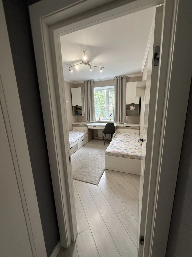 For sale 3-room apartment in Kovalyvka