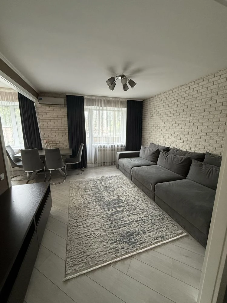For sale 3-room apartment in Kovalyvka