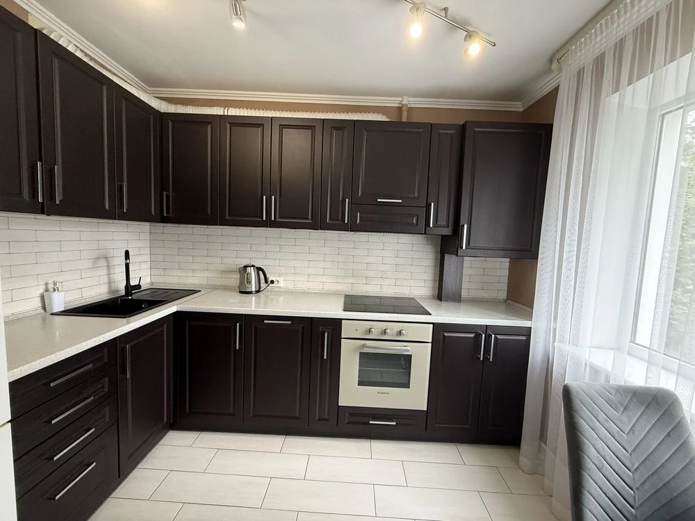 For sale 3-room apartment in Kovalyvka