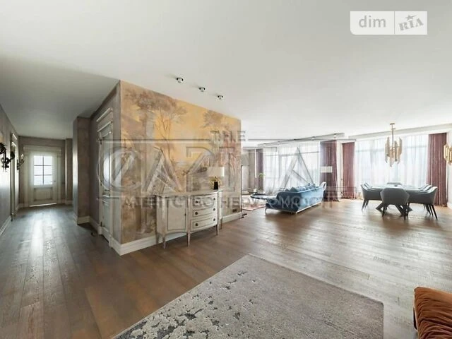 Sale of 6-room apartment 300 sq. m. on Andriy Verkhoglyada St. 12 •